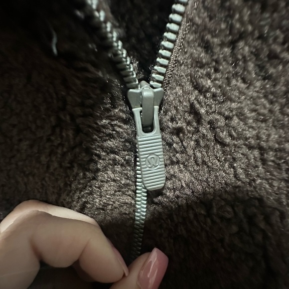 LULULEMON Textured Fleece Collared Jacket Size 8 EUC - Picture 7 of 7